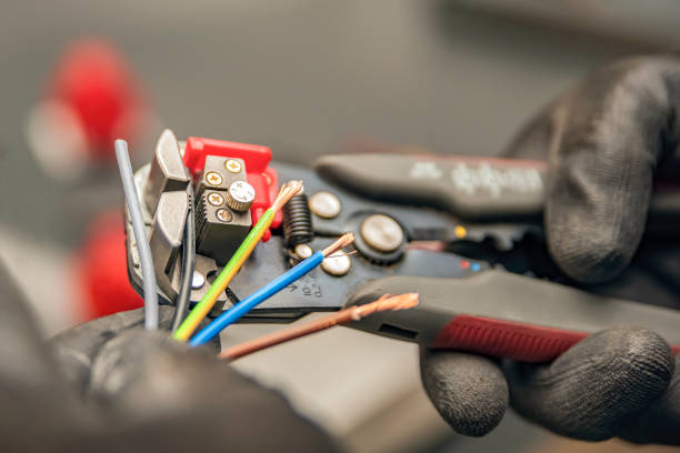 Best 24-Hour Electrician  in Saucier, MS